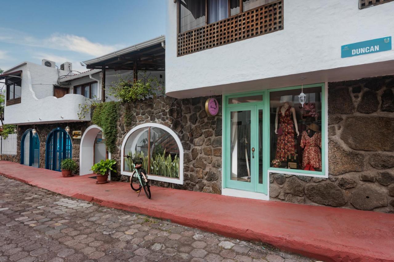 Hostal North Seymour Пуерто Айора Екстериор снимка