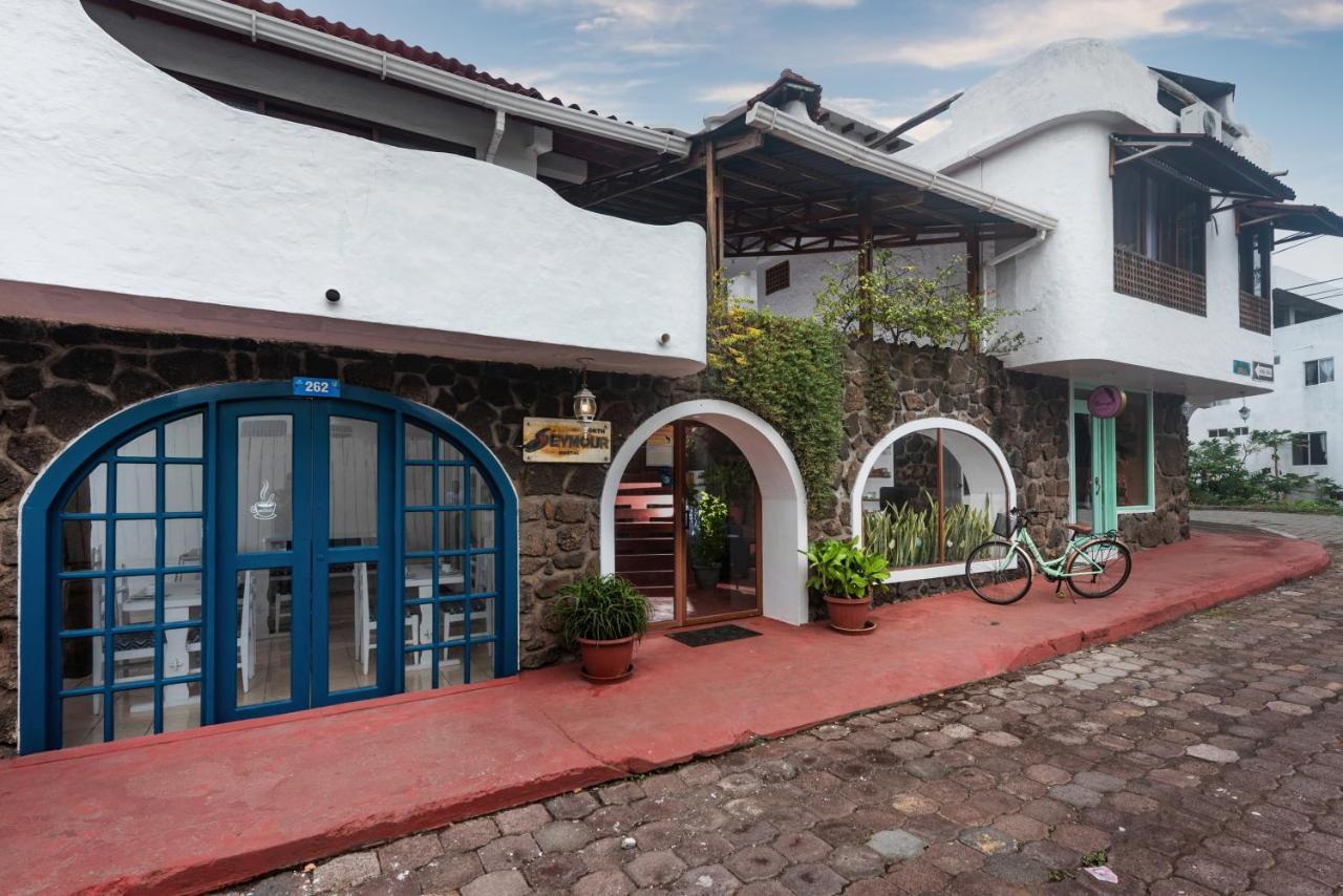 Hostal North Seymour Пуерто Айора Екстериор снимка